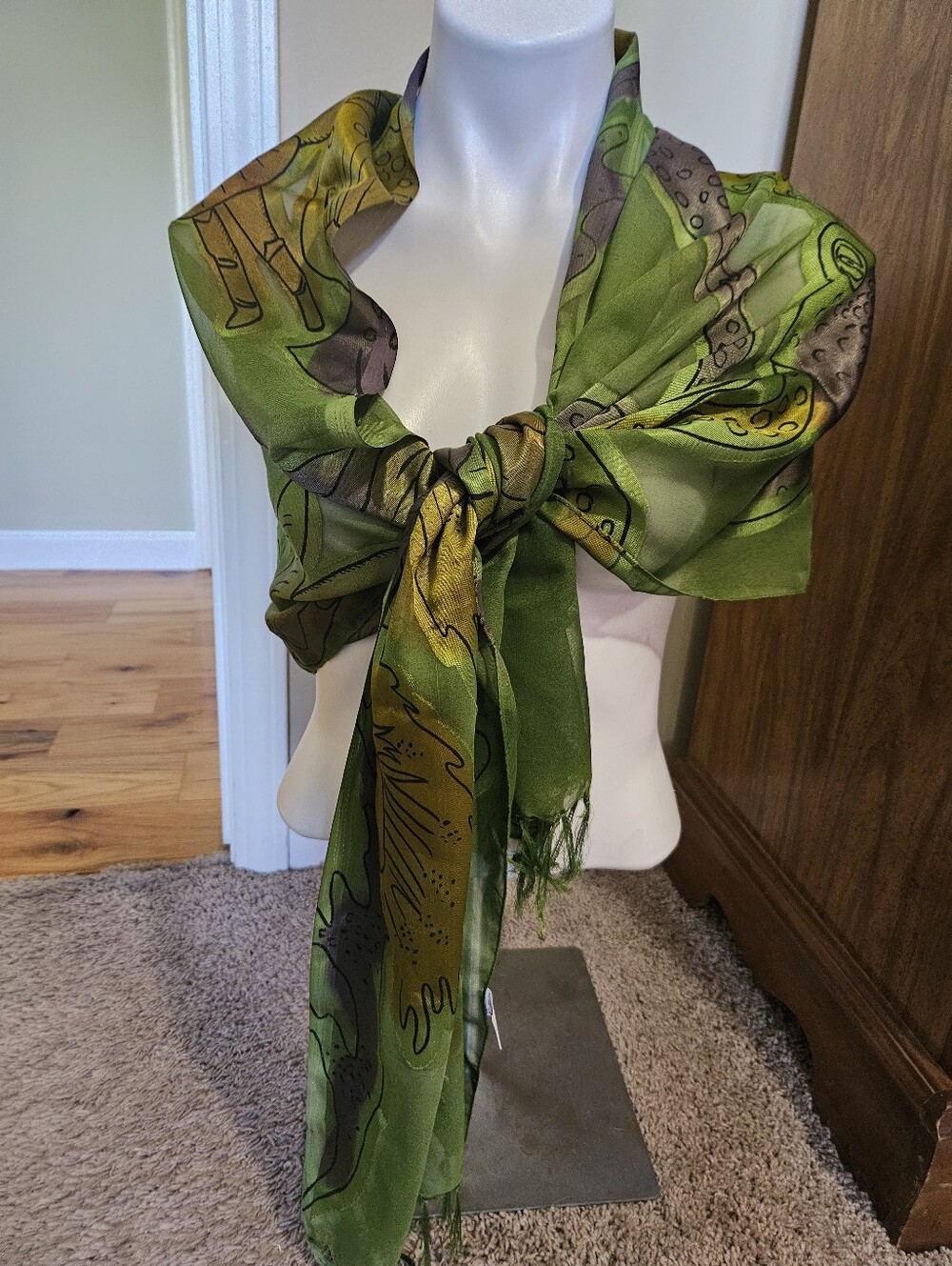 IC COLLECTION Green Polyester Scarf with Purple & Yellow Accents